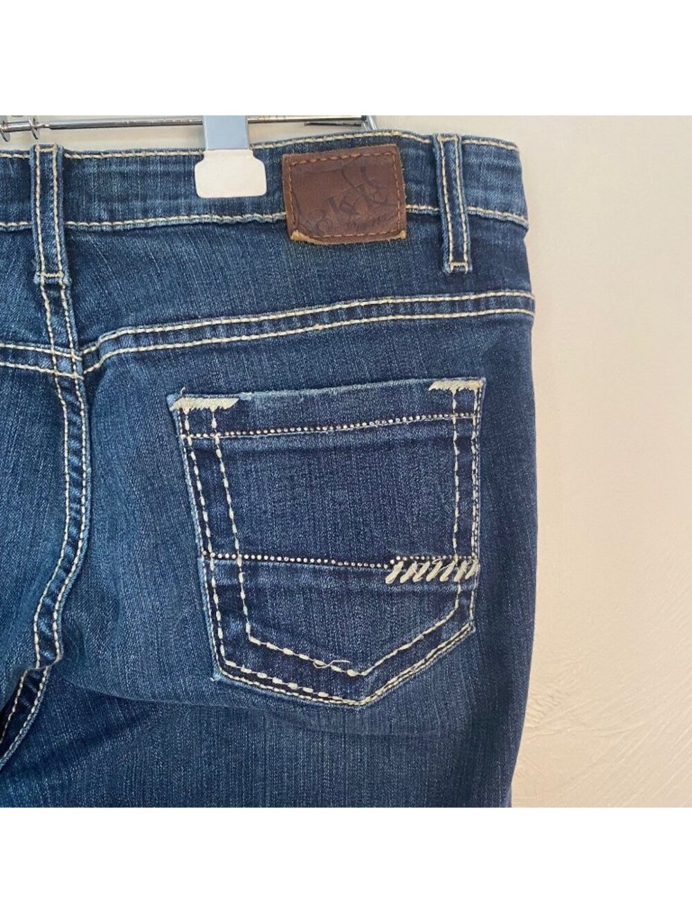 BKE Denim Payton Boot Cut Jeans size 31R X 31.5 Shiny Sequined 5 Pockets - Picture 4 of 11